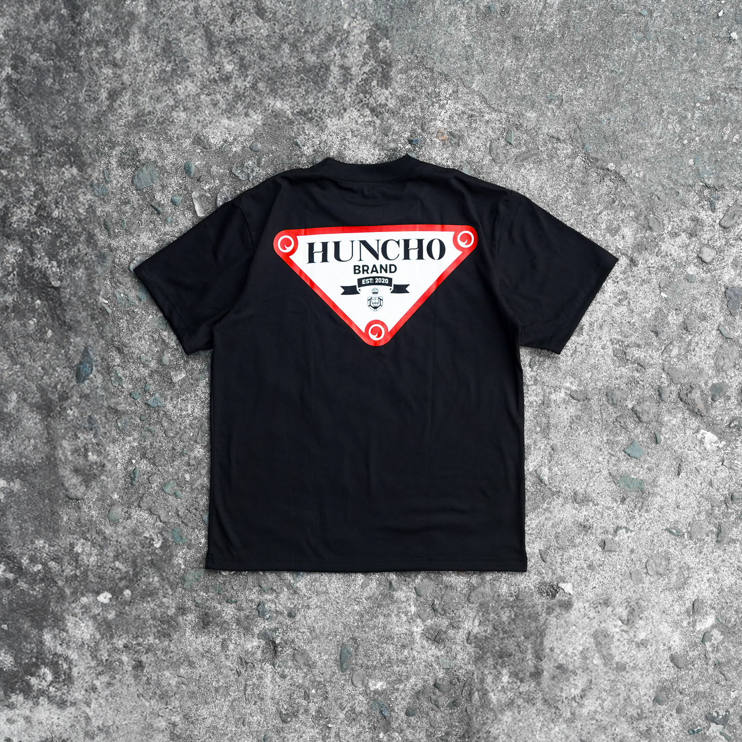 HUNCHO PR4D4 TEE